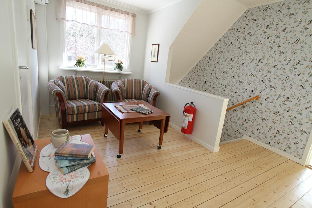 קארלסטאד Aelvnaera Bed & Breakfast מראה חיצוני תמונה